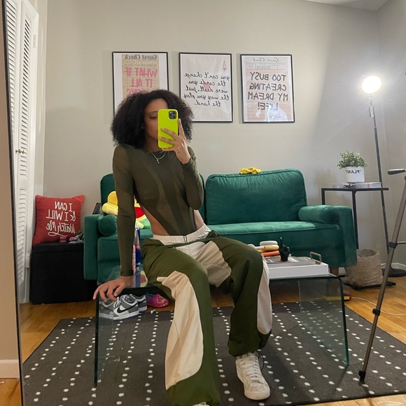 Two tone pants - Picture 2 of 3